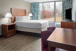 Hawthorn Extended Stay by Wyndham Ellsworth / Bar Harbor
