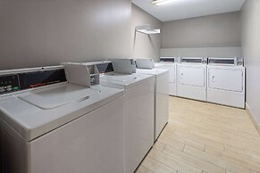 Hawthorn Extended Stay by Wyndham Ellsworth / Bar Harbor