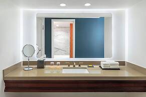 Hotel Colonnade Coral Gables, Autograph Collection