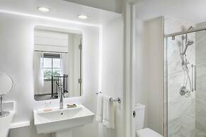 Hotel Colonnade Coral Gables, Autograph Collection