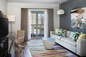 Hotel Colonnade Coral Gables, Autograph Collection