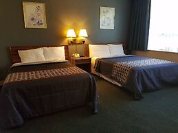Travelodge by Wyndham Lake George NY