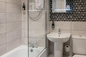 Best Western Compass Inn