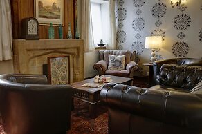 Best Western Compass Inn