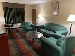 Ramada by Wyndham Rochelle Park Near Paramus