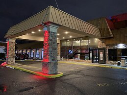 Ramada by Wyndham Rochelle Park Near Paramus