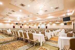 Clarion Inn Elmhurst - Oak Brook near I-88, I-290, I-294