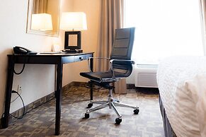 Clarion Inn Elmhurst - Oak Brook near I-88, I-290, I-294