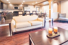 Clarion Inn Elmhurst - Oak Brook near I-88, I-290, I-294