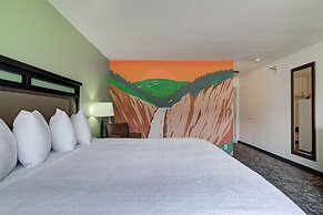 The Ridgeline Hotel at Yellowstone, Ascend Hotel Collection