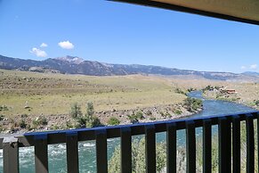 The Ridgeline Hotel at Yellowstone, Ascend Hotel Collection