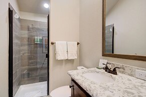 The Ridgeline Hotel at Yellowstone, Ascend Hotel Collection