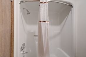 The Ridgeline Hotel at Yellowstone, Ascend Hotel Collection