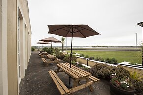 Park Inn by Radisson Shannon Airport