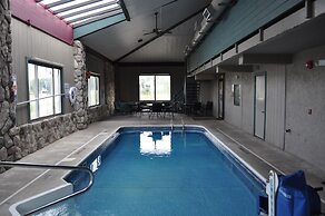 Super 8 by Wyndham Petoskey