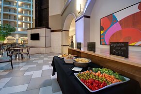 Embassy Suites by Hilton Jacksonville Baymeadows