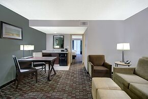 Embassy Suites by Hilton Jacksonville Baymeadows