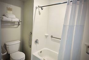 Days Inn by Wyndham WestEnd Alexandria,VA Washington DC Area
