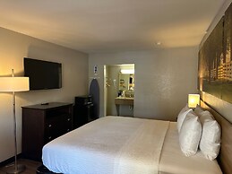 Days Inn by Wyndham WestEnd Alexandria,VA Washington DC Area