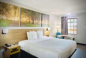 Days Inn by Wyndham WestEnd Alexandria,VA Washington DC Area