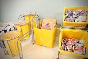 Days Inn by Wyndham WestEnd Alexandria,VA Washington DC Area