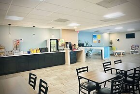 Days Inn by Wyndham WestEnd Alexandria,VA Washington DC Area