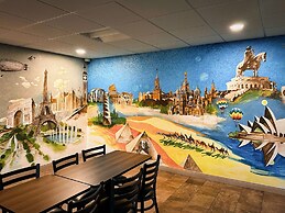 Days Inn by Wyndham WestEnd Alexandria,VA Washington DC Area