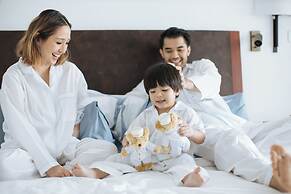 The Peninsula Manila