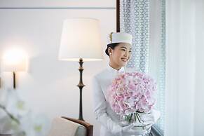 The Peninsula Manila