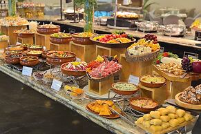 Sheraton Grand Panama