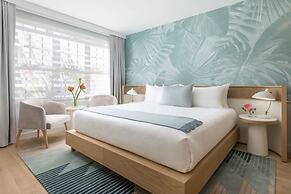 The Gabriel Miami South Beach, Curio Collection by Hilton