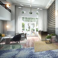 The Gabriel Miami South Beach, Curio Collection by Hilton