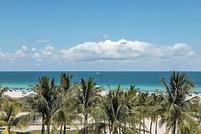 The Gabriel Miami South Beach, Curio Collection by Hilton