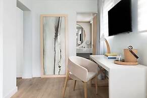 The Gabriel Miami South Beach, Curio Collection by Hilton