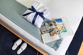 The Gabriel Miami South Beach, Curio Collection by Hilton