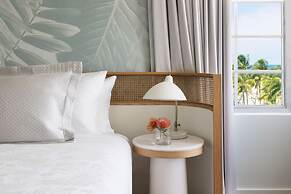The Gabriel Miami South Beach, Curio Collection by Hilton