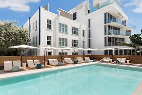 The Gabriel Miami South Beach, Curio Collection by Hilton