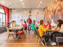 ibis Nantes Centre Tour Bretagne