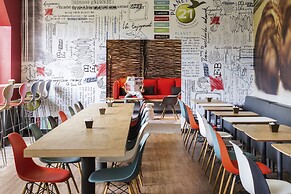 ibis Nantes Centre Tour Bretagne