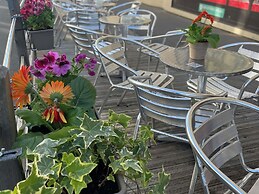 ibis Nantes Centre Tour Bretagne