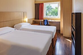 ibis Nantes Centre Tour Bretagne