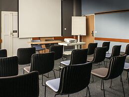 ibis Nantes Centre Tour Bretagne