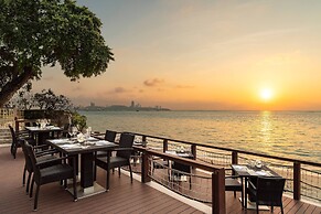 Dusit Thani Pattaya