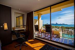 Dusit Thani Pattaya