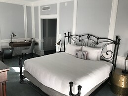 River Street Inn