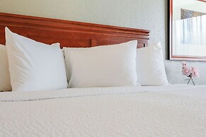 The Ramsey Hotel & Convention Center