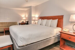 The Ramsey Hotel & Convention Center