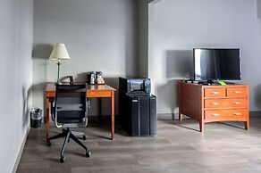 La Quinta Inn & Suites by Wyndham New Haven