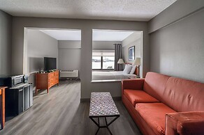 La Quinta Inn & Suites by Wyndham New Haven