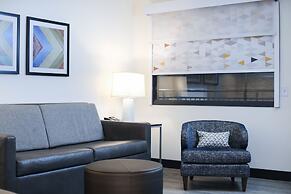 Holiday Inn & Suites St. Cloud by IHG
